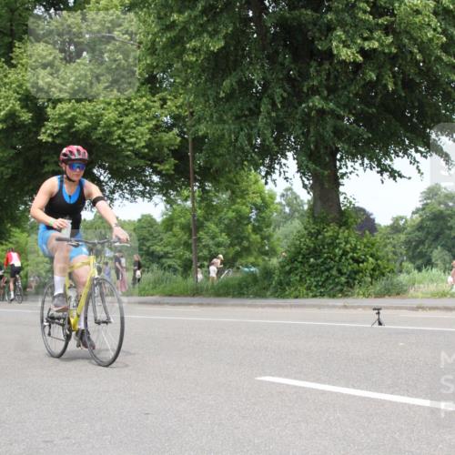 15.06.2025 - 7 Türme Triathlon Yannick Fuchs http://msf.ph/oto/7966112 15.06.2025 13:15:18 Radfahren  meine-sportfotos.de