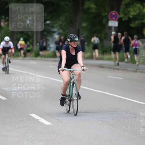 15.06.2025 - 7 Türme Triathlon Yannick Fuchs http://msf.ph/oto/7966116 15.06.2025 14:02:02 Radfahren 967 meine-sportfotos.de
