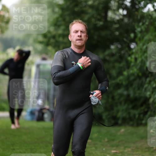 15.06.2025 - 7 Türme Triathlon Michael Strokosch http://msf.ph/oto/7966125 15.06.2025 12:20:10 Schwimmen 372, 438, 488, 550, 573, 585, 594, 595, 604, 613, 631 meine-sportfotos.de