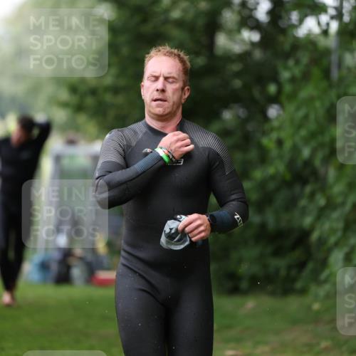 15.06.2025 - 7 Türme Triathlon Michael Strokosch http://msf.ph/oto/7966141 15.06.2025 12:20:11 Schwimmen 372, 438, 488, 550, 573, 585, 594, 595, 604, 610, 613, 631 meine-sportfotos.de