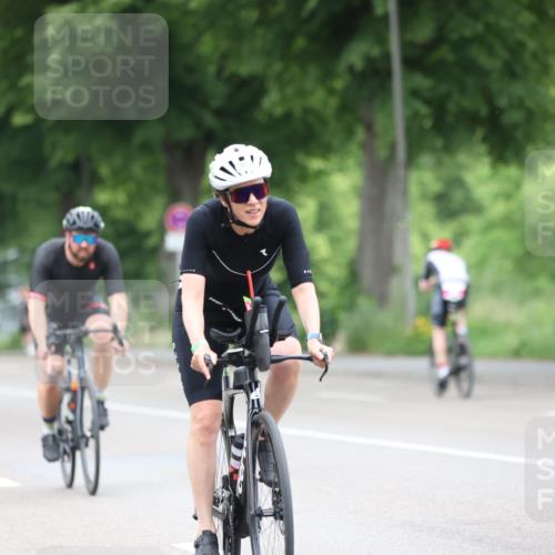 15.06.2025 - 7 Türme Triathlon Yannick Fuchs http://msf.ph/oto/7966151 15.06.2025 11:16:33 Radfahren 241, 262, 274, 327 meine-sportfotos.de