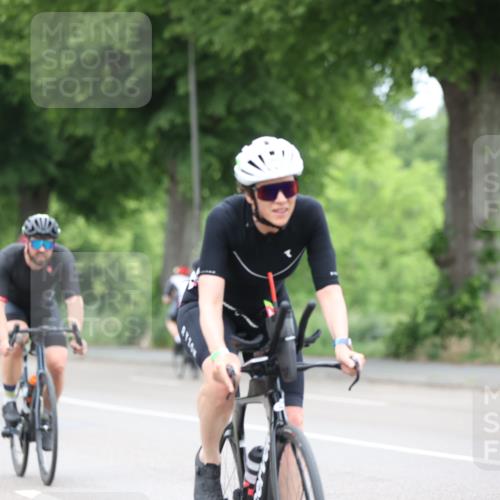 15.06.2025 - 7 Türme Triathlon Yannick Fuchs http://msf.ph/oto/7966164 15.06.2025 11:16:34 Radfahren 241, 262, 274, 327 meine-sportfotos.de