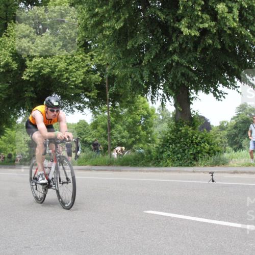 15.06.2025 - 7 Türme Triathlon Yannick Fuchs http://msf.ph/oto/7966174 15.06.2025 13:15:58 Radfahren  meine-sportfotos.de