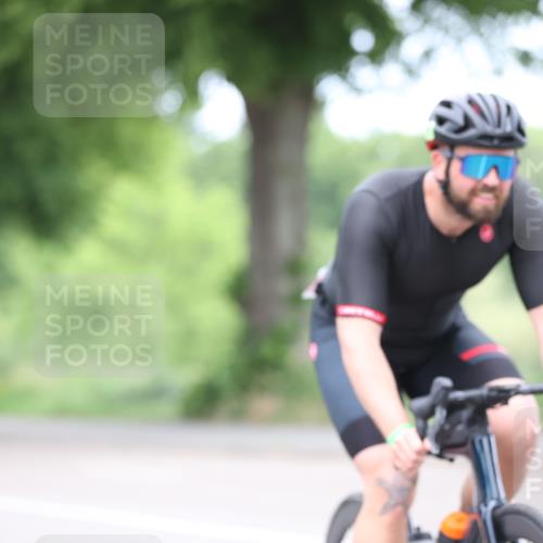 15.06.2025 - 7 Türme Triathlon Yannick Fuchs http://msf.ph/oto/7966175 15.06.2025 11:16:34 Radfahren 241, 262, 274, 327 meine-sportfotos.de
