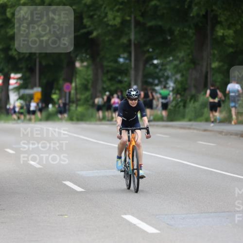 15.06.2025 - 7 Türme Triathlon Yannick Fuchs http://msf.ph/oto/7966205 15.06.2025 14:02:22 Radfahren 803 meine-sportfotos.de