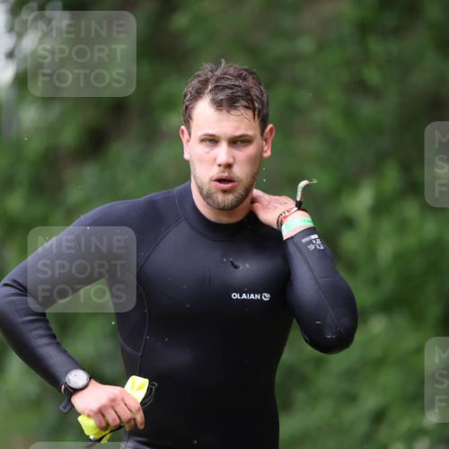 15.06.2025 - 7 Türme Triathlon Michael Strokosch http://msf.ph/oto/7966232 15.06.2025 12:20:18 Schwimmen 372, 438, 573, 595, 604, 610, 613, 631, 634 meine-sportfotos.de