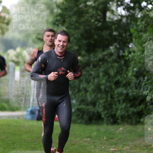 15.06.2025 - 7 Türme Triathlon Michael Strokosch http://msf.ph/oto/7966242 15.06.2025 12:20:24 Schwimmen 438, 499, 573, 595, 604, 610, 613, 634 meine-sportfotos.de