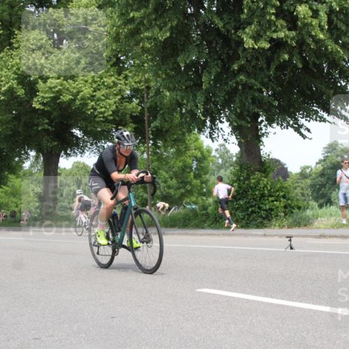 15.06.2025 - 7 Türme Triathlon Yannick Fuchs http://msf.ph/oto/7966243 15.06.2025 13:16:25 Radfahren  meine-sportfotos.de