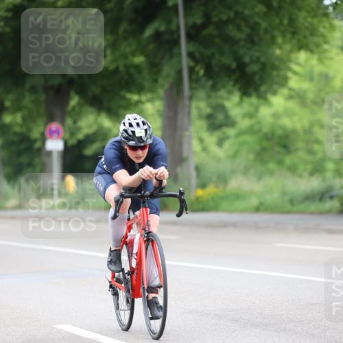 15.06.2025 - 7 Türme Triathlon Yannick Fuchs http://msf.ph/oto/7966246 15.06.2025 11:16:44 Radfahren  meine-sportfotos.de