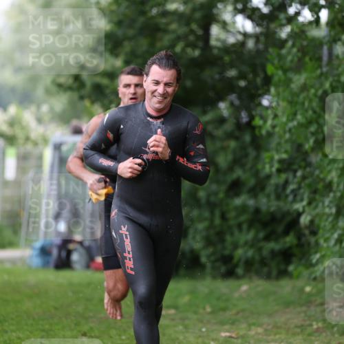 15.06.2025 - 7 Türme Triathlon Michael Strokosch http://msf.ph/oto/7966254 15.06.2025 12:20:24 Schwimmen 438, 499, 573, 595, 604, 610, 613, 634 meine-sportfotos.de