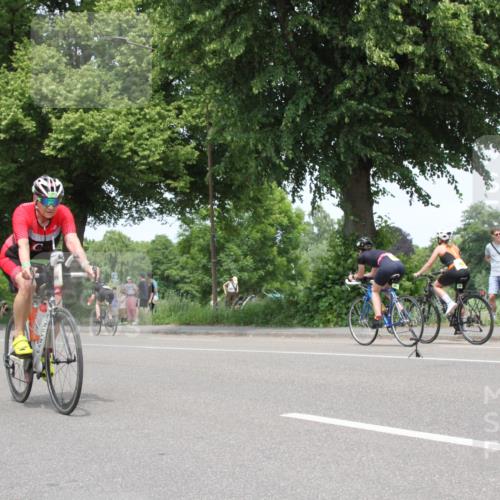 15.06.2025 - 7 Türme Triathlon Yannick Fuchs http://msf.ph/oto/7966255 15.06.2025 13:16:33 Radfahren  meine-sportfotos.de