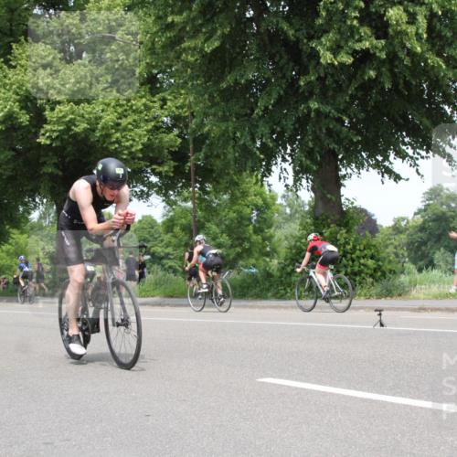 15.06.2025 - 7 Türme Triathlon Yannick Fuchs http://msf.ph/oto/7966282 15.06.2025 13:16:47 Radfahren  meine-sportfotos.de