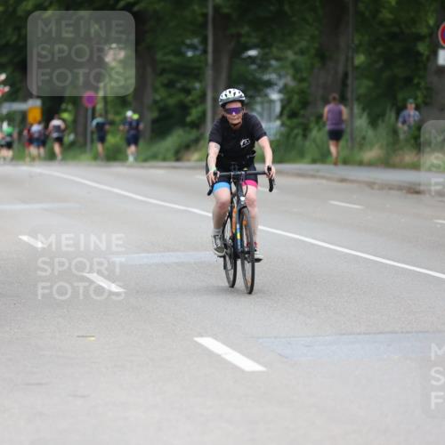 15.06.2025 - 7 Türme Triathlon Yannick Fuchs http://msf.ph/oto/7966352 15.06.2025 14:02:54 Radfahren 887 meine-sportfotos.de
