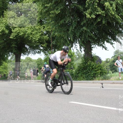 15.06.2025 - 7 Türme Triathlon Yannick Fuchs http://msf.ph/oto/7966378 15.06.2025 13:17:30 Radfahren  meine-sportfotos.de