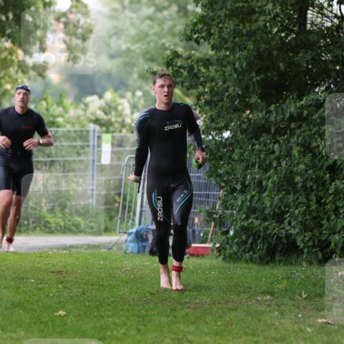 15.06.2025 - 7 Türme Triathlon Michael Strokosch http://msf.ph/oto/7966383 15.06.2025 12:20:33 Schwimmen 385, 438, 499, 573, 604, 610, 613, 634 meine-sportfotos.de