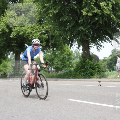 15.06.2025 - 7 Türme Triathlon Yannick Fuchs http://msf.ph/oto/7966447 15.06.2025 13:17:55 Radfahren  meine-sportfotos.de