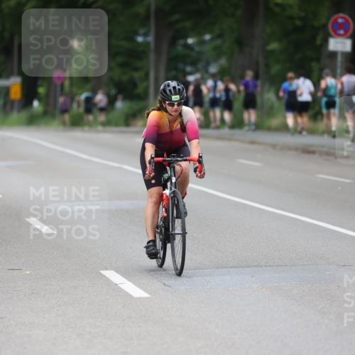 15.06.2025 - 7 Türme Triathlon Yannick Fuchs http://msf.ph/oto/7966487 15.06.2025 14:03:20 Radfahren 219 meine-sportfotos.de