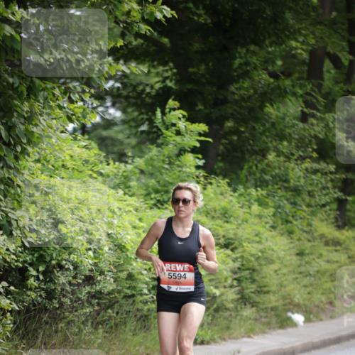 15.06.2025 - REWE Women's Run Jannik Wohlers http://msf.ph/oto/7966505 15.06.2025 10:01:42 Laufen 5594 meine-sportfotos.de
