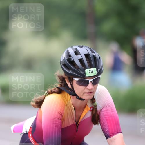 15.06.2025 - 7 Türme Triathlon Yannick Fuchs http://msf.ph/oto/7966511 15.06.2025 14:03:22 Radfahren 219 meine-sportfotos.de