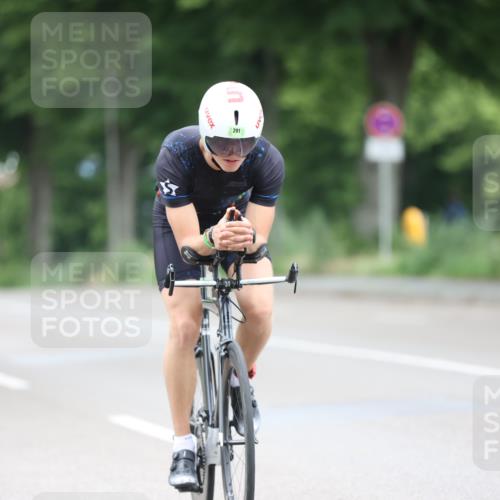 15.06.2025 - 7 Türme Triathlon Yannick Fuchs http://msf.ph/oto/7966515 15.06.2025 11:17:36 Radfahren 271, 291 meine-sportfotos.de