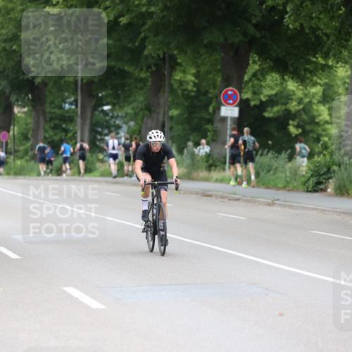 15.06.2025 - 7 Türme Triathlon Yannick Fuchs http://msf.ph/oto/7966538 15.06.2025 14:04:06 Radfahren 653 meine-sportfotos.de