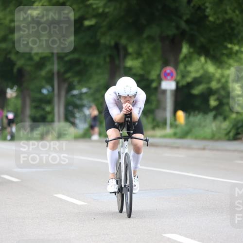 15.06.2025 - 7 Türme Triathlon Yannick Fuchs http://msf.ph/oto/7966578 15.06.2025 11:17:44 Radfahren 252 meine-sportfotos.de
