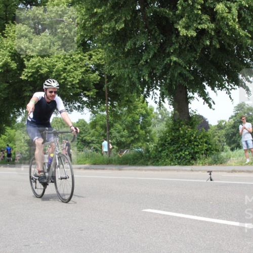 15.06.2025 - 7 Türme Triathlon Yannick Fuchs http://msf.ph/oto/7966603 15.06.2025 13:19:04 Radfahren  meine-sportfotos.de