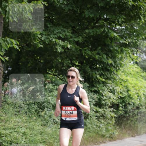 15.06.2025 - REWE Women's Run Jannik Wohlers http://msf.ph/oto/7966612 15.06.2025 10:01:45 Laufen 5594 meine-sportfotos.de