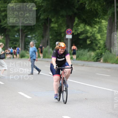 15.06.2025 - 7 Türme Triathlon Yannick Fuchs http://msf.ph/oto/7966615 15.06.2025 14:05:45 Radfahren  meine-sportfotos.de