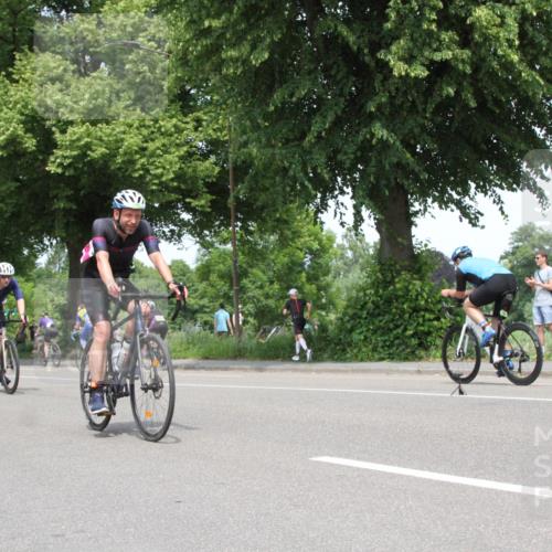 15.06.2025 - 7 Türme Triathlon Yannick Fuchs http://msf.ph/oto/7966618 15.06.2025 13:19:08 Radfahren  meine-sportfotos.de
