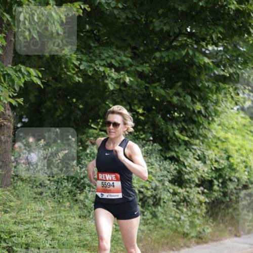 15.06.2025 - REWE Women's Run Jannik Wohlers http://msf.ph/oto/7966622 15.06.2025 10:01:45 Laufen 5594 meine-sportfotos.de