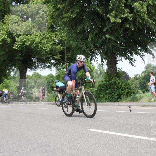 15.06.2025 - 7 Türme Triathlon Yannick Fuchs http://msf.ph/oto/7966625 15.06.2025 13:19:08 Radfahren  meine-sportfotos.de