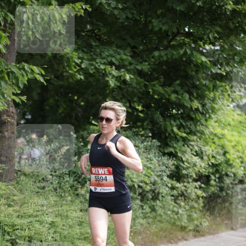 15.06.2025 - REWE Women's Run Jannik Wohlers http://msf.ph/oto/7966626 15.06.2025 10:01:45 Laufen 5594 meine-sportfotos.de