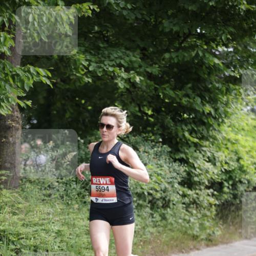 15.06.2025 - REWE Women's Run Jannik Wohlers http://msf.ph/oto/7966631 15.06.2025 10:01:45 Laufen 5594 meine-sportfotos.de