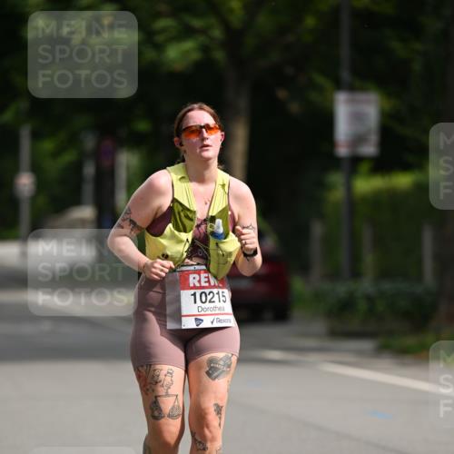15.06.2025 - REWE Women's Run Dr. Thomas Lammeyer http://msf.ph/oto/7966650 15.06.2025 09:54:07 Laufen 10215 meine-sportfotos.de