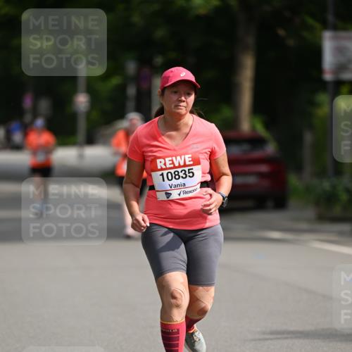 15.06.2025 - REWE Women's Run Dr. Thomas Lammeyer http://msf.ph/oto/7966687 15.06.2025 09:54:23 Laufen 10835 meine-sportfotos.de