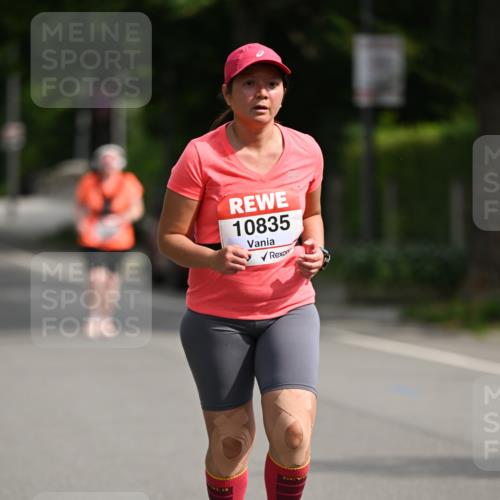 15.06.2025 - REWE Women's Run Dr. Thomas Lammeyer http://msf.ph/oto/7966720 15.06.2025 09:54:24 Laufen 10835 meine-sportfotos.de