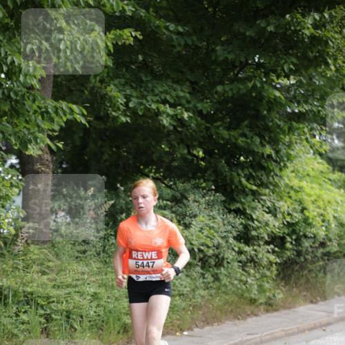 15.06.2025 - REWE Women's Run Jannik Wohlers http://msf.ph/oto/7966778 15.06.2025 10:01:49 Laufen 5447 meine-sportfotos.de