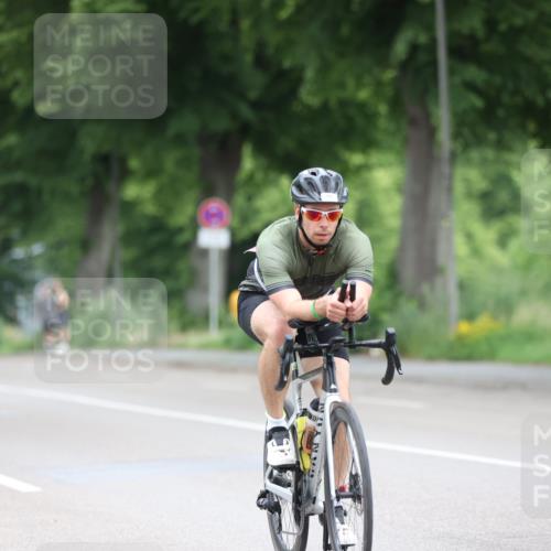15.06.2025 - 7 Türme Triathlon Yannick Fuchs http://msf.ph/oto/7966835 15.06.2025 11:18:39 Radfahren 264 meine-sportfotos.de