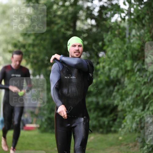 15.06.2025 - 7 Türme Triathlon Michael Strokosch http://msf.ph/oto/7966853 15.06.2025 12:21:12 Schwimmen 434, 515, 568, 592, 597, 625, 626, 665, 674 meine-sportfotos.de