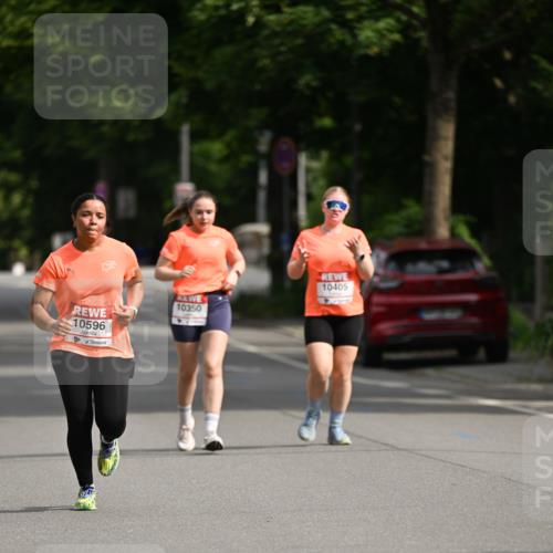 15.06.2025 - REWE Women's Run Dr. Thomas Lammeyer http://msf.ph/oto/7966858 15.06.2025 09:54:32 Laufen 10350, 10350, 10596, 10405 meine-sportfotos.de