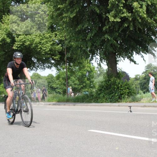 15.06.2025 - 7 Türme Triathlon Yannick Fuchs http://msf.ph/oto/7966866 15.06.2025 13:20:53 Radfahren  meine-sportfotos.de