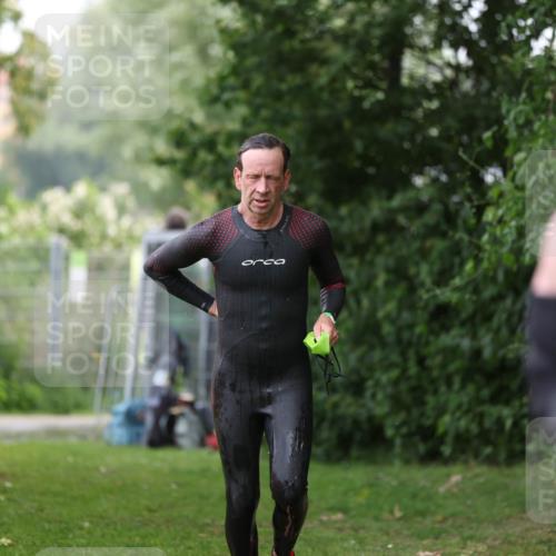 15.06.2025 - 7 Türme Triathlon Michael Strokosch http://msf.ph/oto/7966888 15.06.2025 12:21:14 Schwimmen 515, 568, 592, 625, 626, 665, 674 meine-sportfotos.de