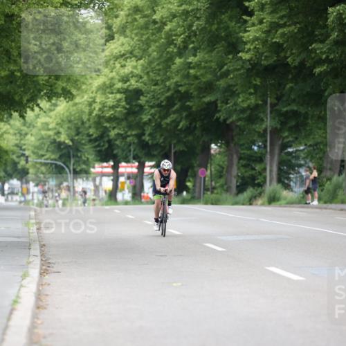 15.06.2025 - 7 Türme Triathlon Yannick Fuchs http://msf.ph/oto/7966903 15.06.2025 11:19:34 Radfahren 321 meine-sportfotos.de