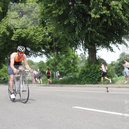 15.06.2025 - 7 Türme Triathlon Yannick Fuchs http://msf.ph/oto/7966916 15.06.2025 13:21:17 Radfahren  meine-sportfotos.de