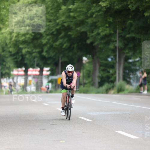 15.06.2025 - 7 Türme Triathlon Yannick Fuchs http://msf.ph/oto/7966918 15.06.2025 11:19:35 Radfahren 321 meine-sportfotos.de