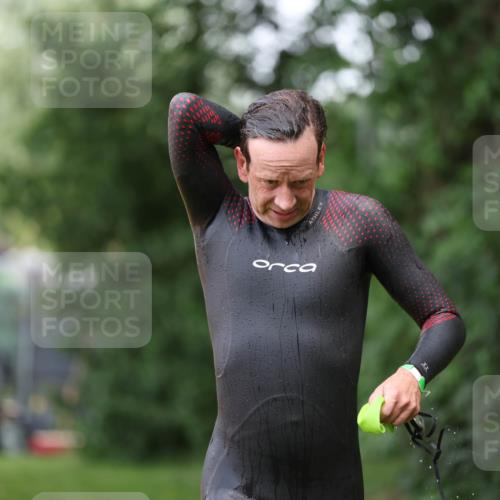 15.06.2025 - 7 Türme Triathlon Michael Strokosch http://msf.ph/oto/7966939 15.06.2025 12:21:16 Schwimmen 515, 568, 592, 625, 626, 665, 674 meine-sportfotos.de