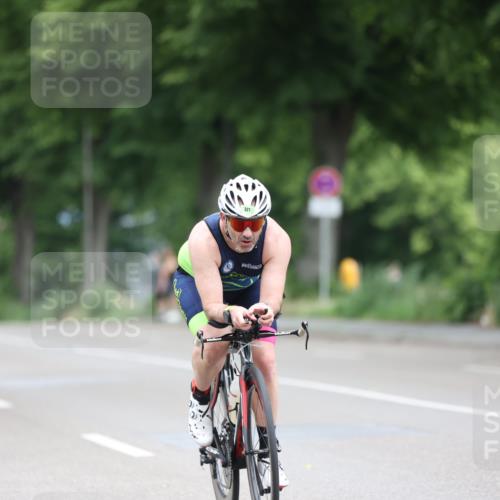15.06.2025 - 7 Türme Triathlon Yannick Fuchs http://msf.ph/oto/7966943 15.06.2025 11:19:37 Radfahren 282, 321 meine-sportfotos.de