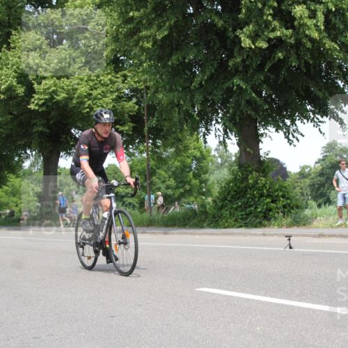 15.06.2025 - 7 Türme Triathlon Yannick Fuchs http://msf.ph/oto/7966961 15.06.2025 13:21:45 Radfahren  meine-sportfotos.de