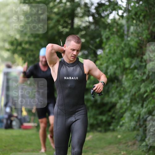 15.06.2025 - 7 Türme Triathlon Michael Strokosch http://msf.ph/oto/7966962 15.06.2025 12:21:26 Schwimmen 390, 492, 515, 534, 626, 665, 674, 680 meine-sportfotos.de